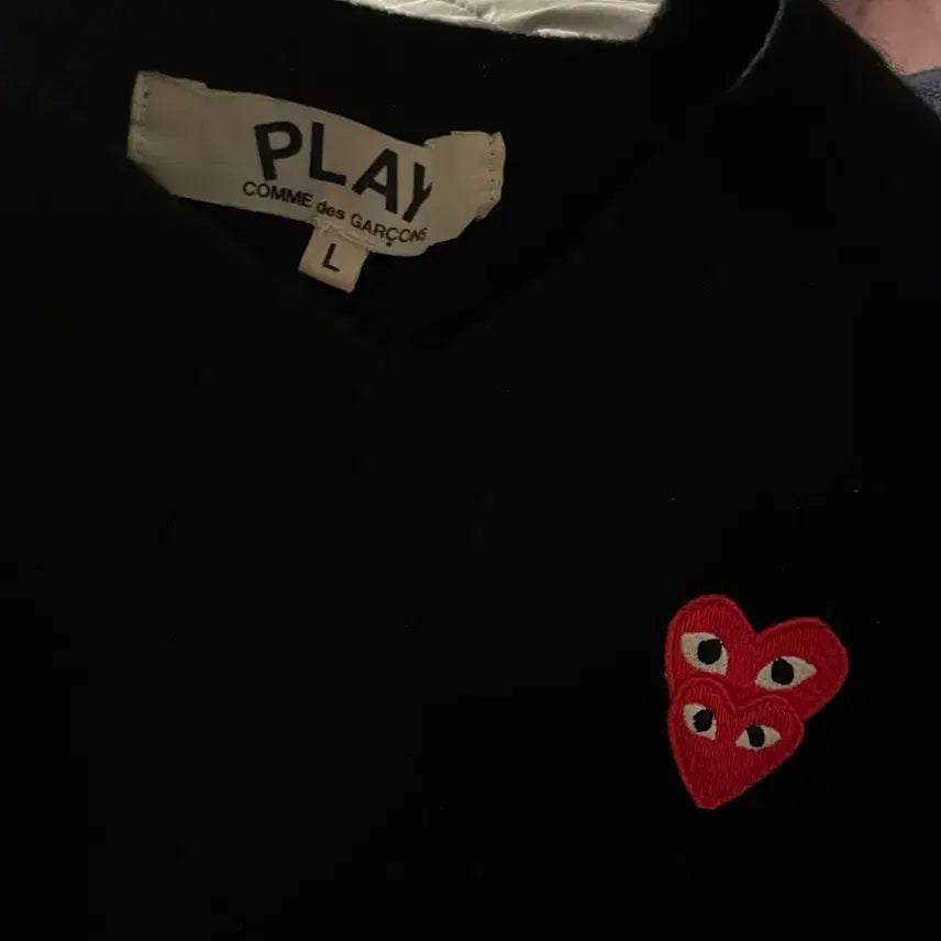 [BUNJANG] Comme des Garçons Play Black Knit Sweater / 꼼데가르송 플레이 블랙 니트