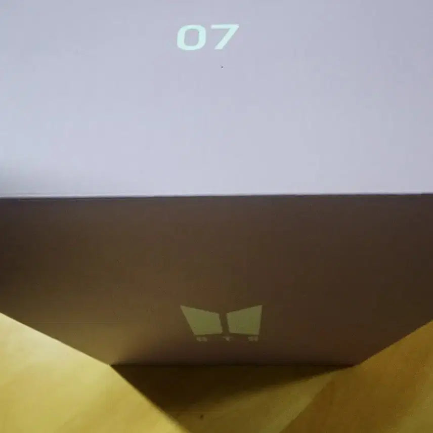 [BUNJANG] BTS March Box #07 Merchandise / bts march box #07 머치팩 미사용 새제품