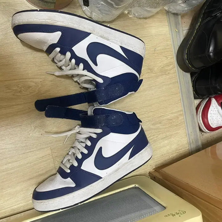 [BUNJANG] Nike Court Borough Basketball Shoes 250 / 나이키 코트버로우 농구화 250