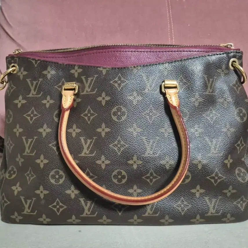 [BUNJANG] Louis Vuitton Monogram Burgundy Bag / 루이비통 팔라스