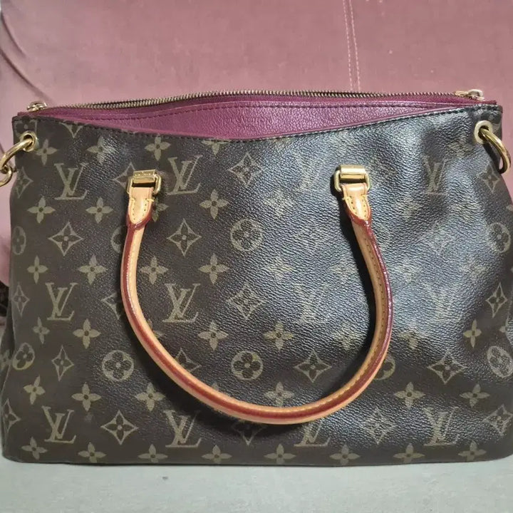 [BUNJANG] Louis Vuitton Monogram Burgundy Bag / 루이비통 팔라스