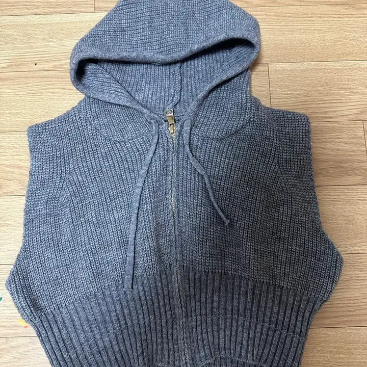 [BUNJANG] Unbranded Knit Hood Vest / 니트 후드 조끼