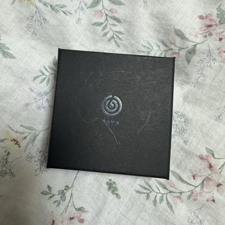 [BUNJANG] Day6 Young K Necklace / 데이식스 영케이 목걸이 원가이하