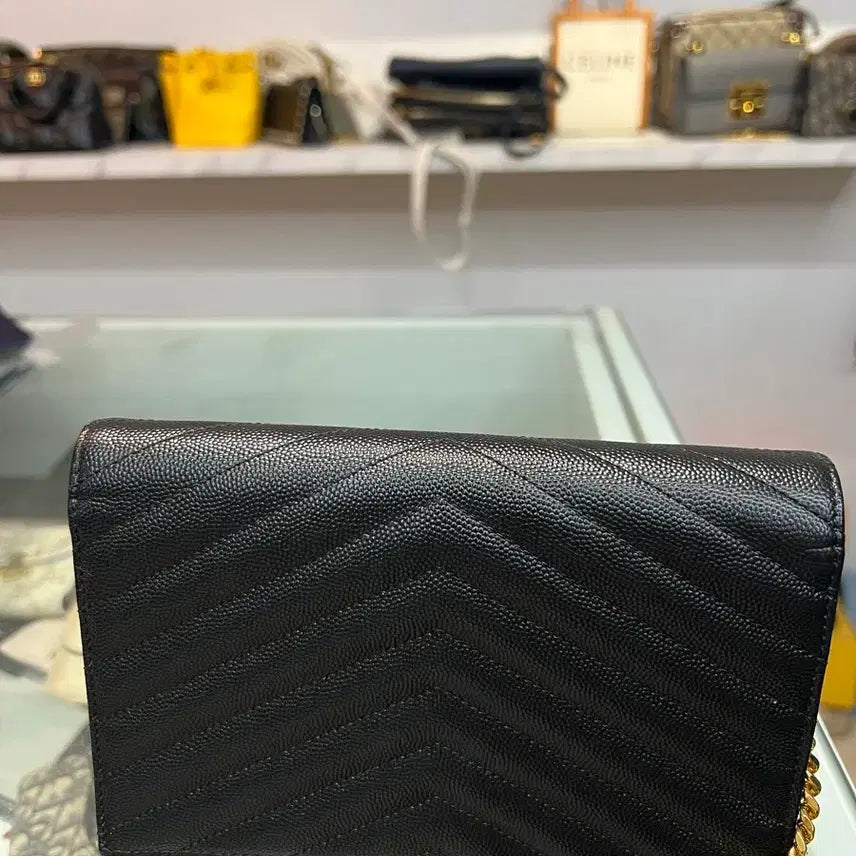[BUNJANG] Yves Saint Laurent Envelope Chain Crossbody Bag / 393953 입생로랑 엔벨로프 체인 블랙 크로스백 금장 새상품급