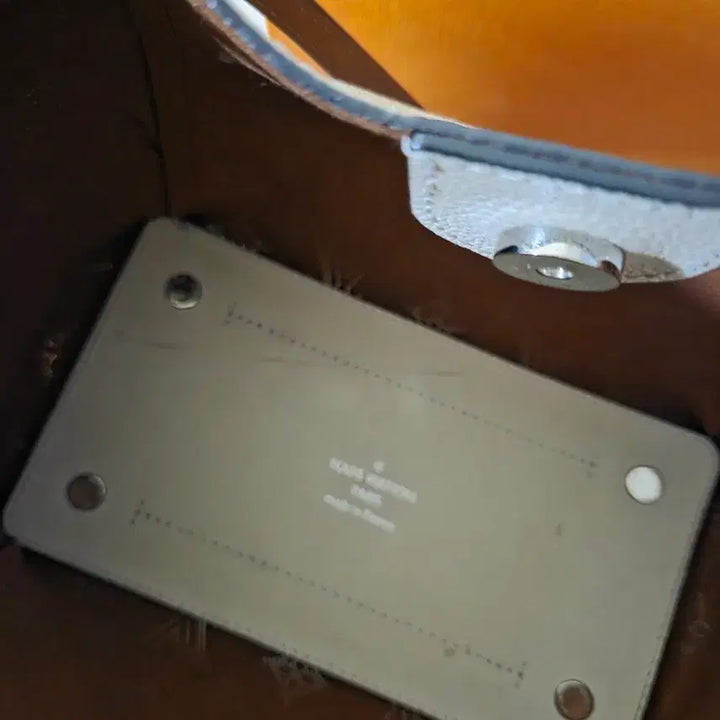 [BUNJANG] Louis Vuitton Mahina Hina Handbag / 루이비통 마히나히나 가방