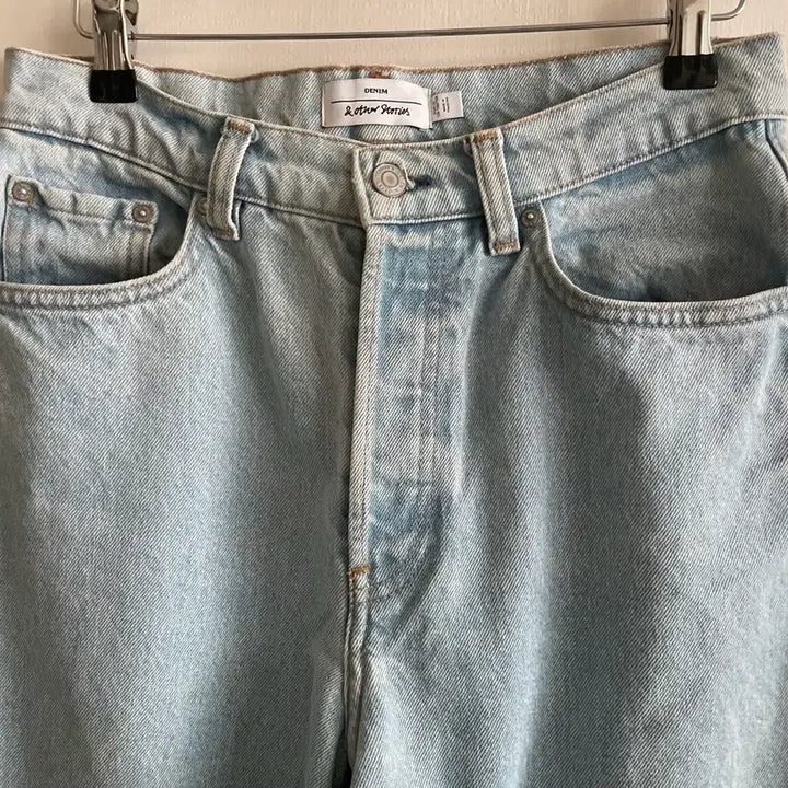 [BUNJANG] And Other Stories Barrel Leg Jeans / (새상품급)앤아더스토리즈 배럴 레그 진