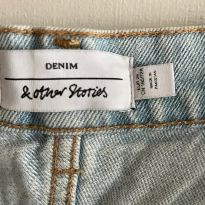 [BUNJANG] And Other Stories Barrel Leg Jeans / (새상품급)앤아더스토리즈 배럴 레그 진