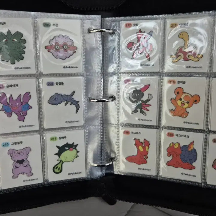 [BUNJANG] Pokemon 1st & 2nd Generation Tteokbokki Stickers Complete Set / 포켓몬 띠부씰 1,2세대 띠부실 275종 전종 완성본.