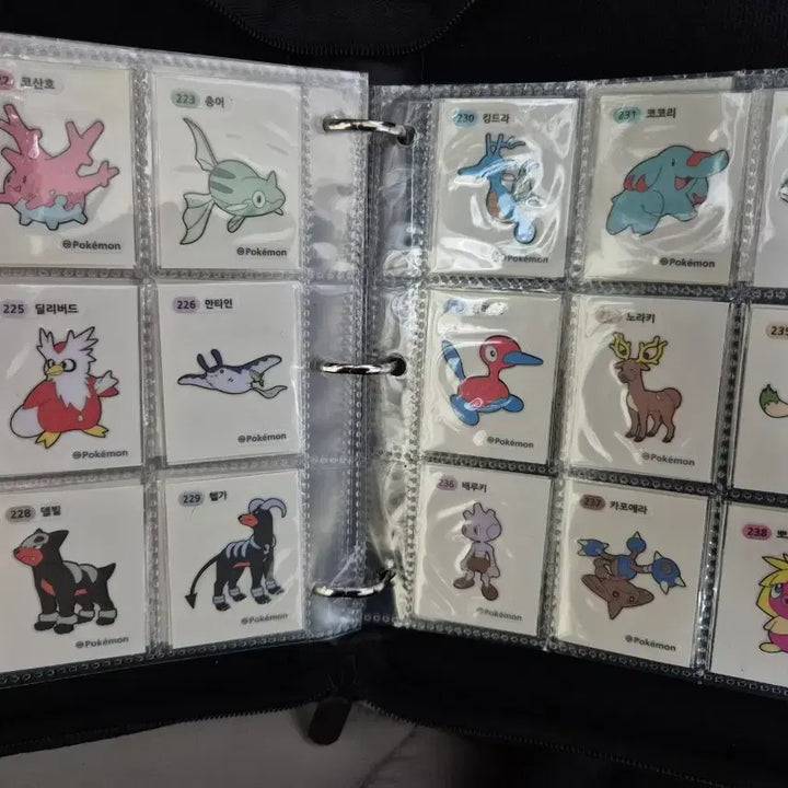 [BUNJANG] Pokemon 1st & 2nd Generation Tteokbokki Stickers Complete Set / 포켓몬 띠부씰 1,2세대 띠부실 275종 전종 완성본.