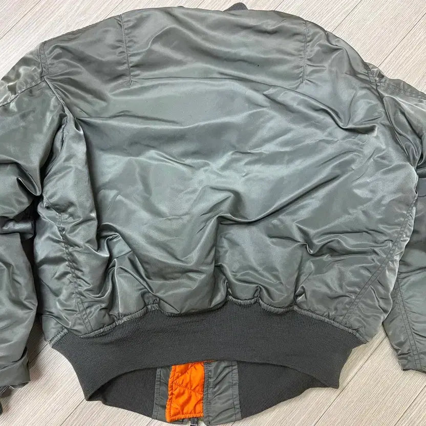 [BUNJANG] G-Dragon Alpha Industries M-1 Jacket / [L]1968 지드래곤  알파인더스트리 정밀복각 m-1