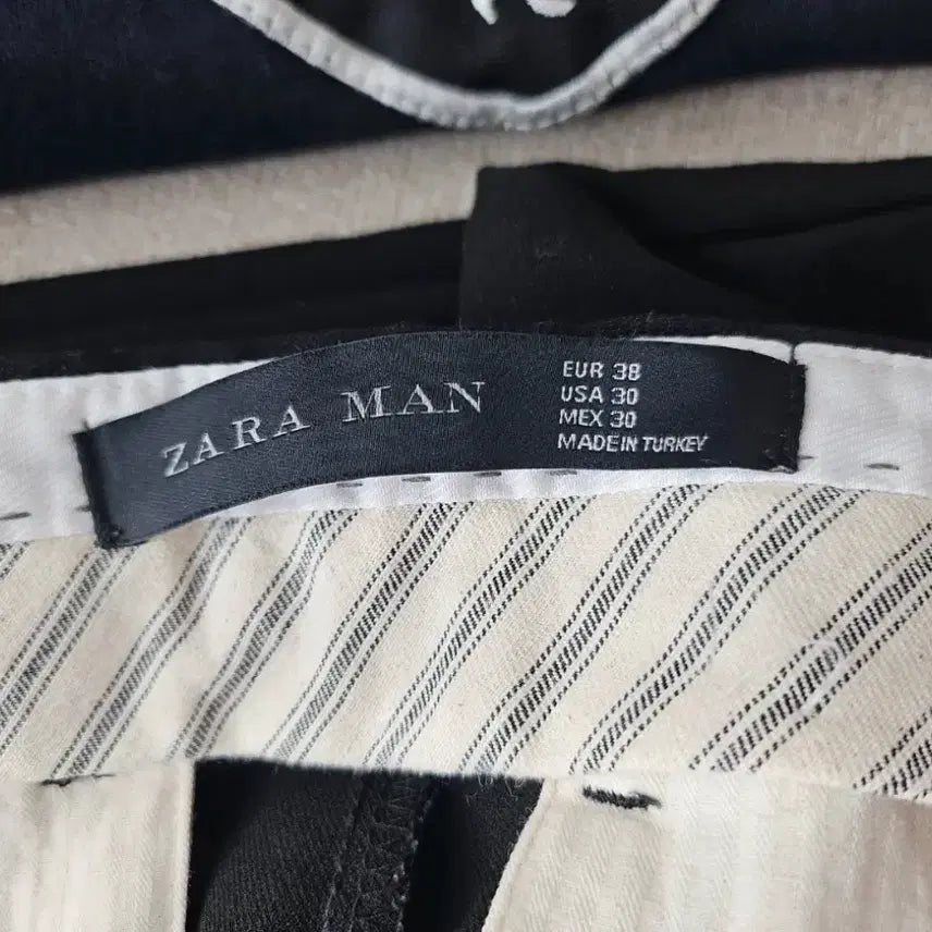 [BUNJANG] ZARA Black Bootcut Slacks / 자라 블랙 부츠컷 슬랙스 30인치