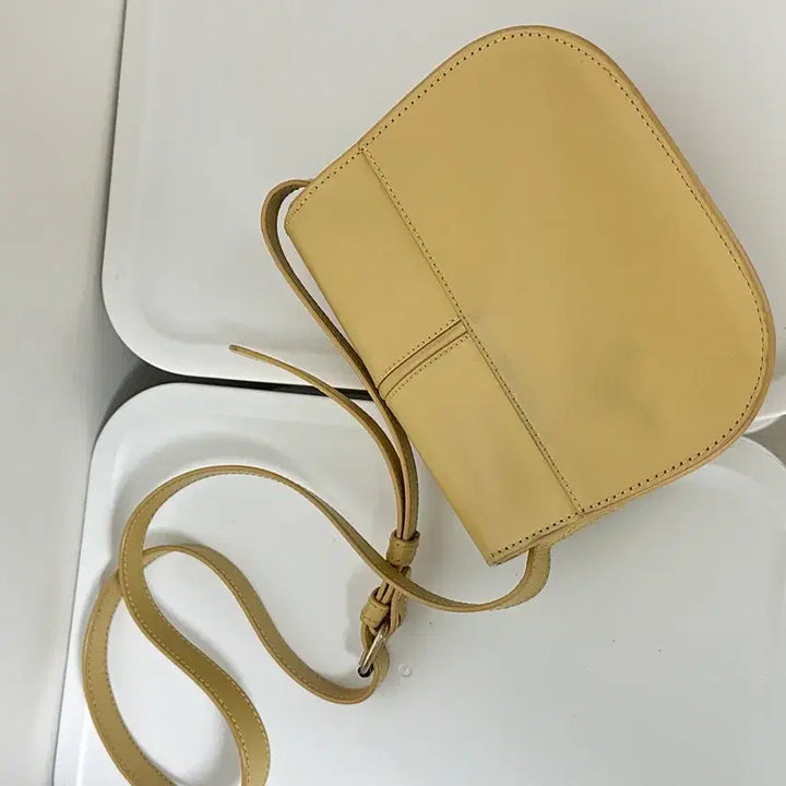 [BUNJANG] A.P.C Betty Bag Lemon Crossbody / 아페쎄 A.P.C 베티백 레몬