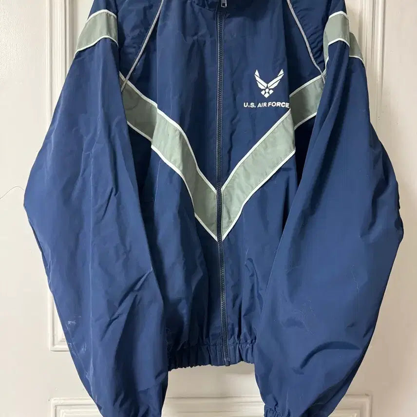 [BUNJANG] U.S. Air Force Navy Windbreaker Jacket / 미군 U.S. AIR FORCE 바람막이 네이비