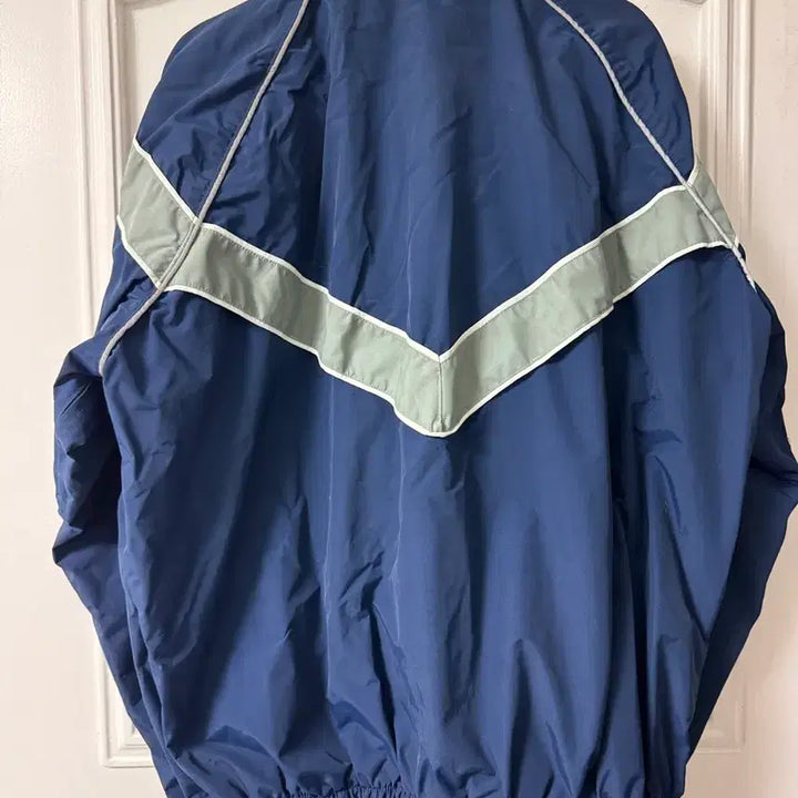 [BUNJANG] U.S. Air Force Navy Windbreaker Jacket / 미군 U.S. AIR FORCE 바람막이 네이비
