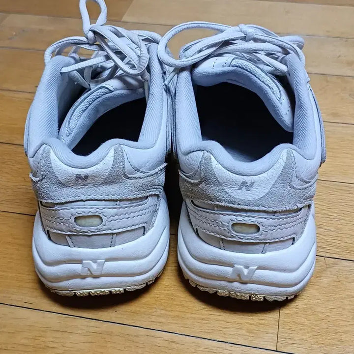 [BUNJANG] New Balance 452 Light Grey Sneakers (Size 250) / 뉴발란스 452 라이트그레이(택포) 어글리슈즈 운동화(사이즈250)