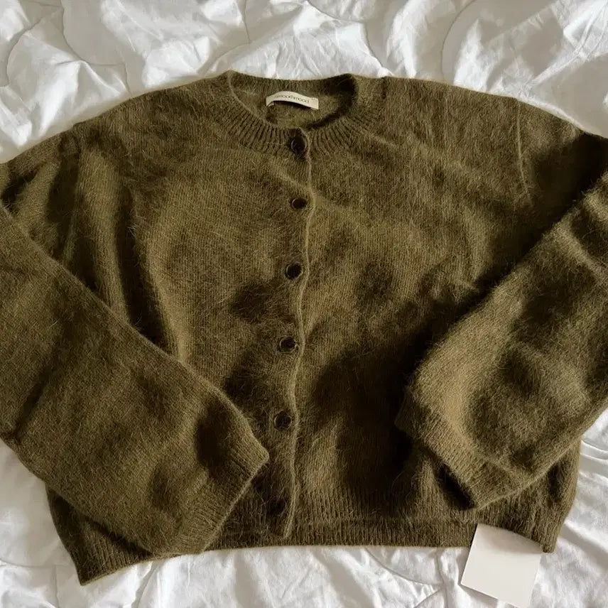 [BUNJANG] Smooth Mood Geena Angora Cardigan / (새상품/택)스무드무드 카키 지나 앙고라 가디건Geena cardigan