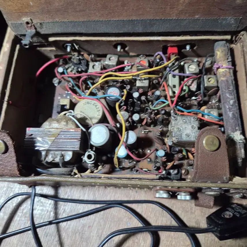 [BUNJANG] General Electric Portable AM Radio / 제너럴일렉트릭 GE 휴대용 라디오