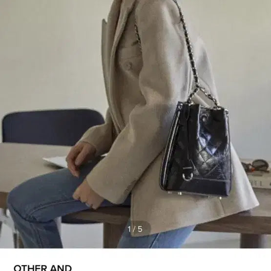 [BUNJANG] Adererror Tiny Carma Bag / 아더앤드 블록 퀼팅 타이니 카마백 (체인한개더)새상품급