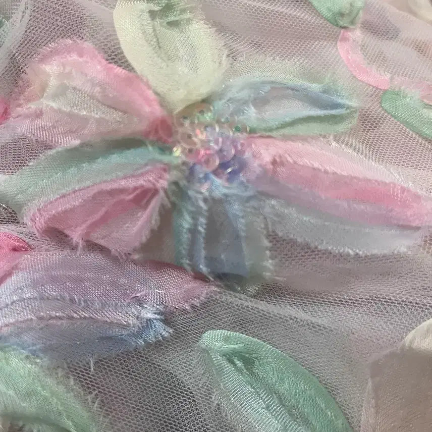 [BUNJANG] Floral See-Through Off-Shoulder Blouse / 플라워 시스루오프숄더