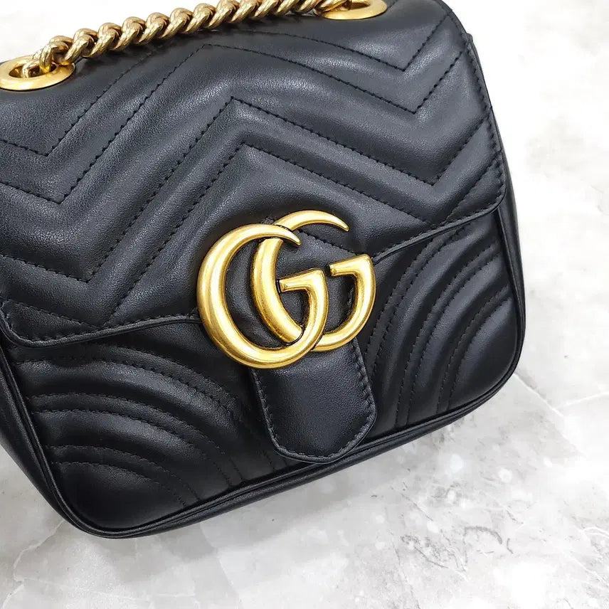 [BUNJANG] Gucci GG Marmont Mini Chain Shoulder Bag / 구찌 GG 마몽 미니 체인 숄더백 739682