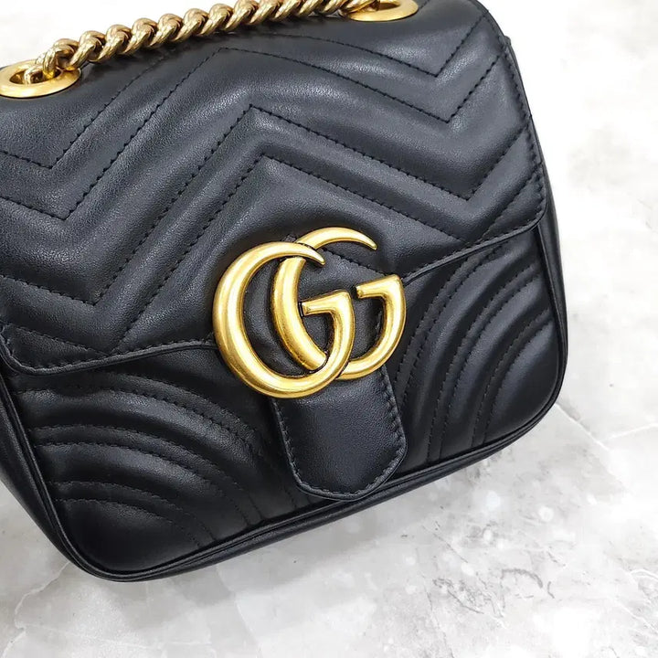 [BUNJANG] Gucci GG Marmont Mini Chain Shoulder Bag / 구찌 GG 마몽 미니 체인 숄더백 739682