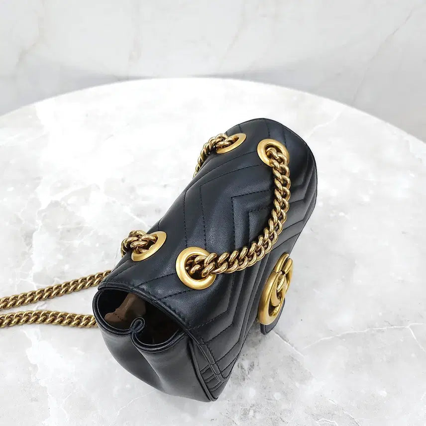 [BUNJANG] Gucci GG Marmont Mini Chain Shoulder Bag / 구찌 GG 마몽 미니 체인 숄더백 739682