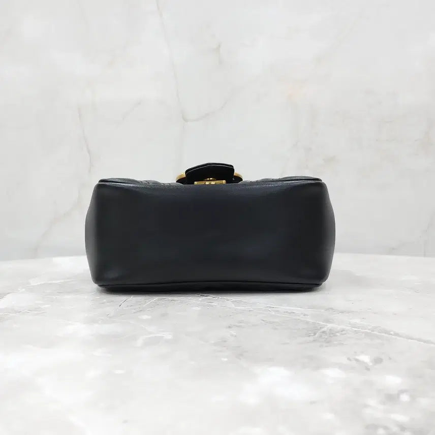 [BUNJANG] Gucci GG Marmont Mini Chain Shoulder Bag / 구찌 GG 마몽 미니 체인 숄더백 739682