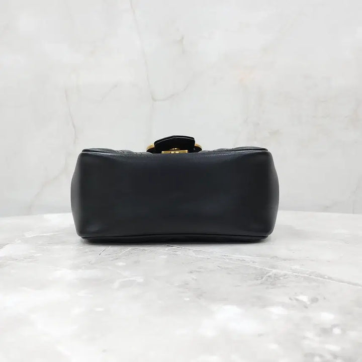 [BUNJANG] Gucci GG Marmont Mini Chain Shoulder Bag / 구찌 GG 마몽 미니 체인 숄더백 739682