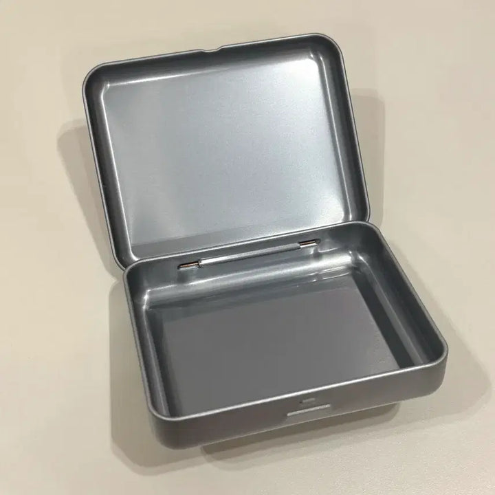 [BUNJANG] Capybara Tin Case Storage / 카피바라상 틴케이스 보관함