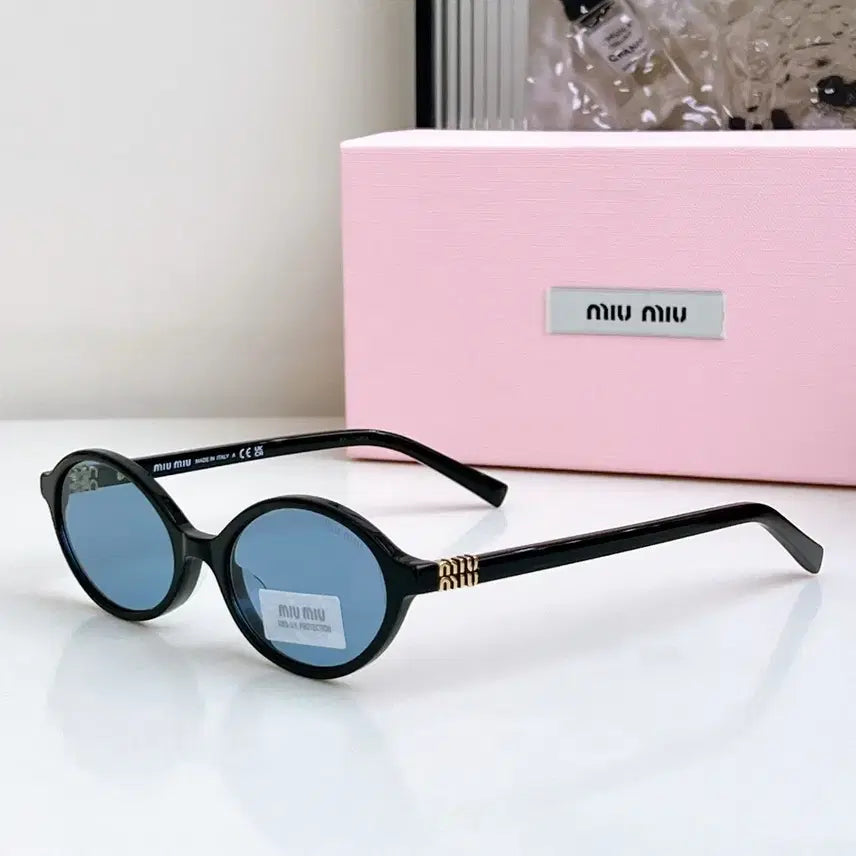 [BUNJANG] Miu Miu Oval Blue Tint Sunglasses / 미우미우 타원형 블루 틴트 선글라스