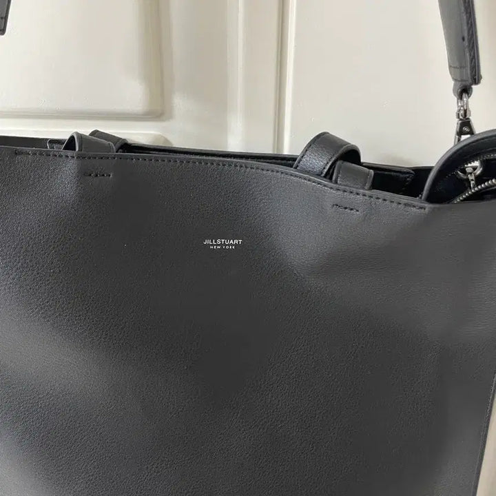 [BUNJANG] Jill Stuart Black Leather Shoulder Bag / 질스튜어트 블랙 가죽 숄더백
