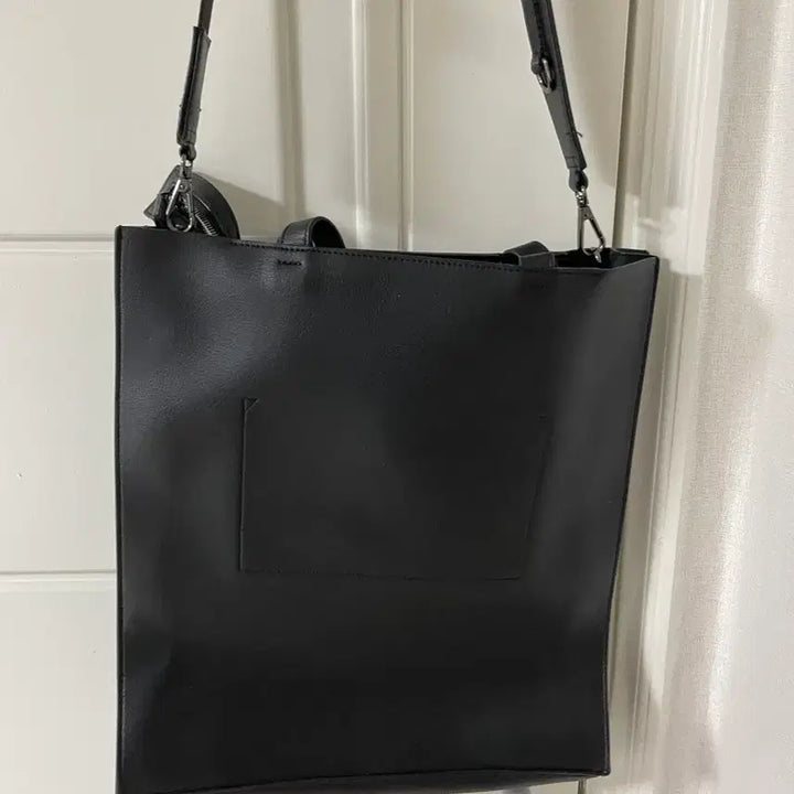 [BUNJANG] Jill Stuart Black Leather Shoulder Bag / 질스튜어트 블랙 가죽 숄더백