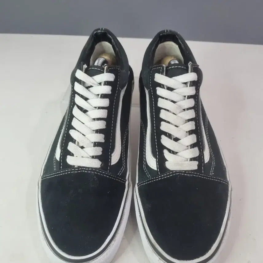 [BUNJANG] Hyojavintage 275 Vans Old Skool Black Low-Top Sneakers / 효자빈티지 275 반스 올드스쿨 블랙 로우