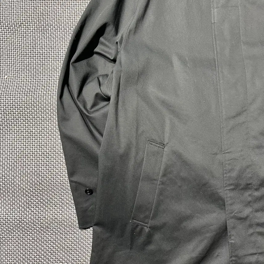[BUNJANG] Uniform Experiment Black Coat (Size 105) / (새상품) UNIFORM EXPERIMENT 코트 (105)