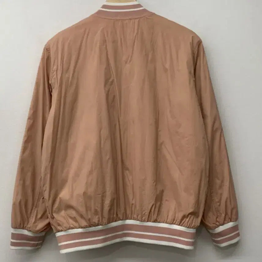 [BUNJANG] Discovery M Size Jacket / Discovery  간절기 점퍼 M 사이즈 새옷급