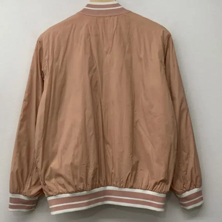 [BUNJANG] Discovery M Size Jacket / Discovery  간절기 점퍼 M 사이즈 새옷급