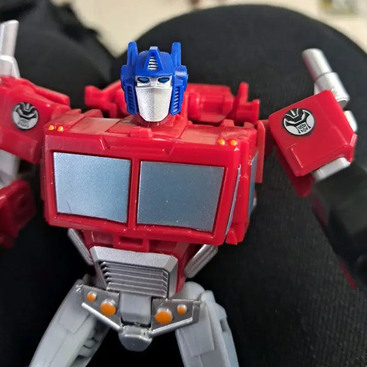 [BUNJANG] Transformers Earthspark Optimus Prime Takara Tomy Version / 트랜스포머 어스스파크 옵티머스프라임