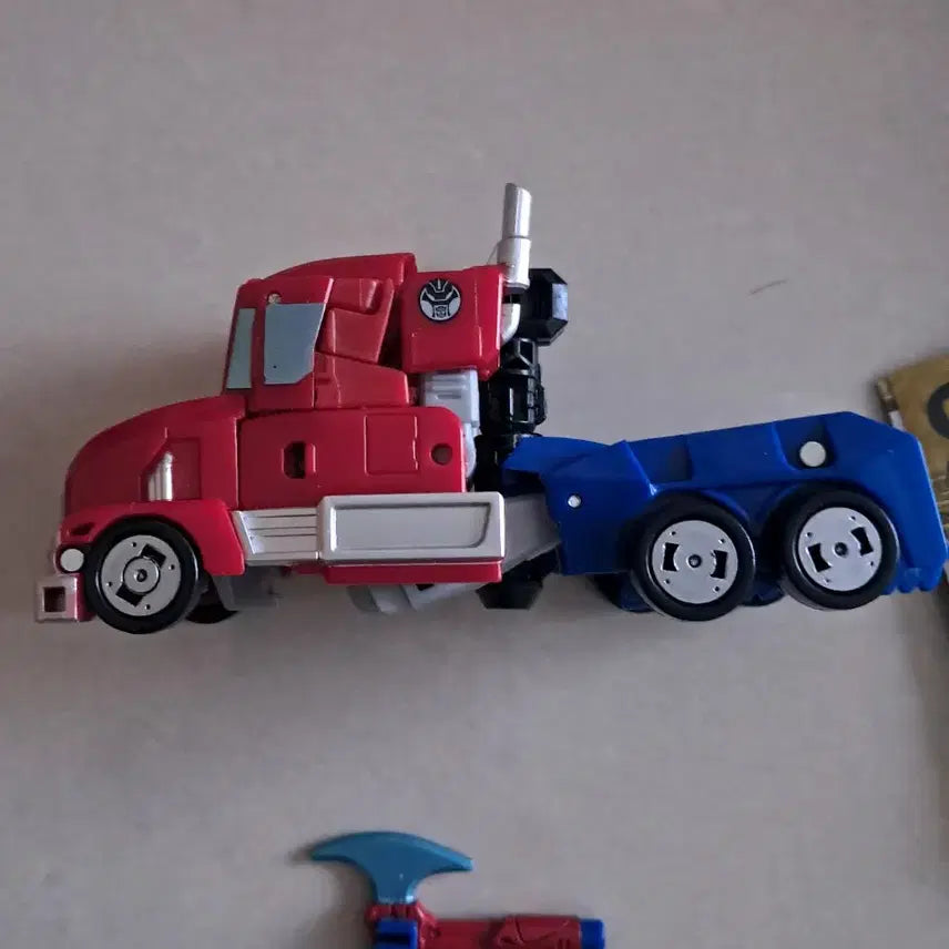 [BUNJANG] Transformers Earthspark Optimus Prime Takara Tomy Version / 트랜스포머 어스스파크 옵티머스프라임