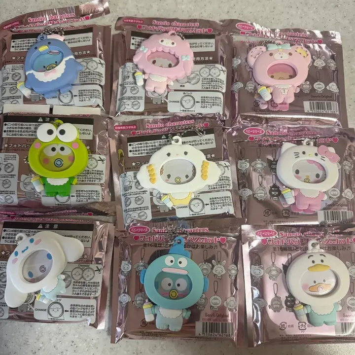 [BUNJANG] Sanrio Baby Face Badge Keyring / 산리오 베이비 포토 홀더  페이스 뱃지 키링