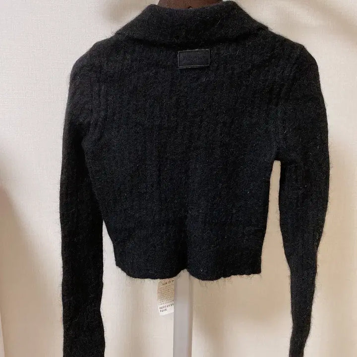 [BUNJANG] Achiever Black Button Cardigan / Achiever 버튼 카라 블랙 가디건