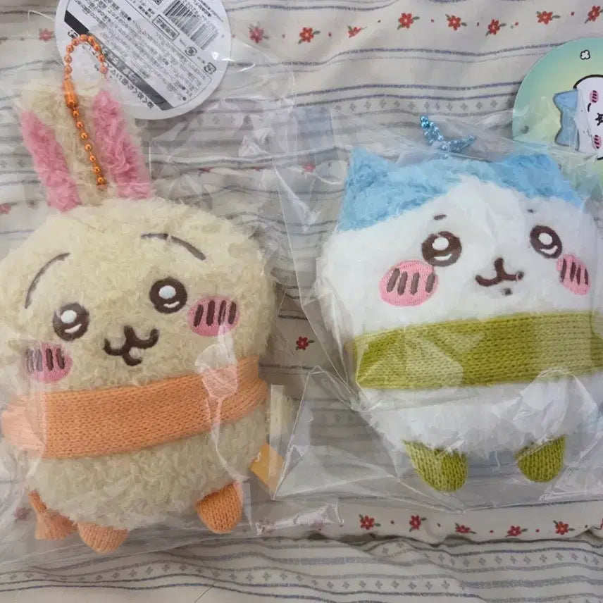 [BUNJANG] Hachiware Usagi Scarf Mascot Bundle Set / 하치와레 우사기 목도리 마스코트 일괄