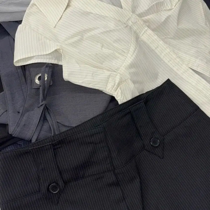 [BUNJANG] Please No Follow Chloe Shirt Top / 플리즈노팔로우 클로이 셔츠 탑 2size