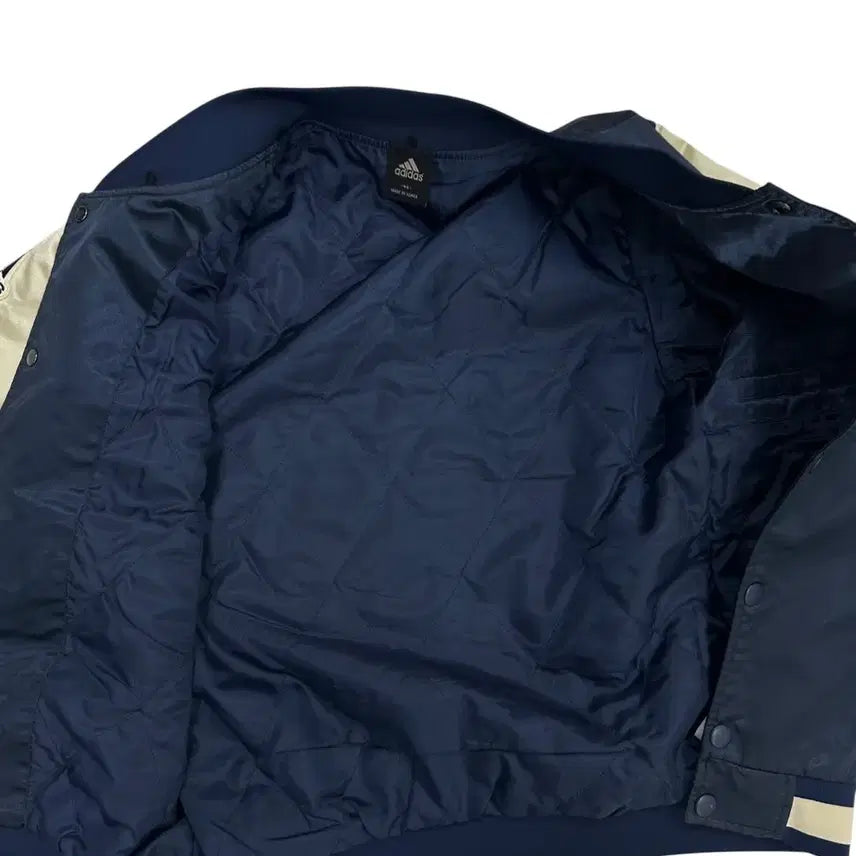 [BUNJANG] Adidas Old School Stadium Jacket / 아디다스 올드스쿨 스타디움자켓