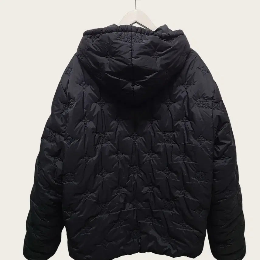 [BUNJANG] Louis Vuitton Monogram Padded Hooded Blouson (Black, 52) / [52] 루이비통 블랙 모노그램 패디드 후디드 블루종