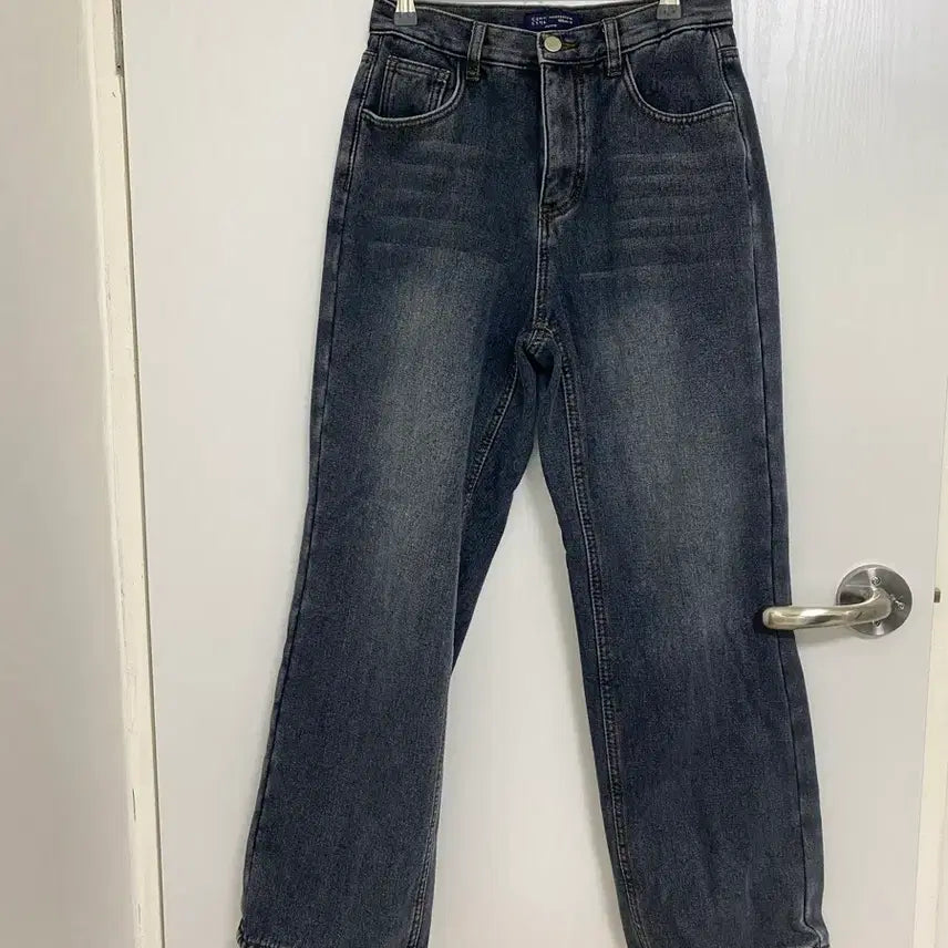 [BUNJANG] Fleece-lined Denim Jeans / 융털청바지