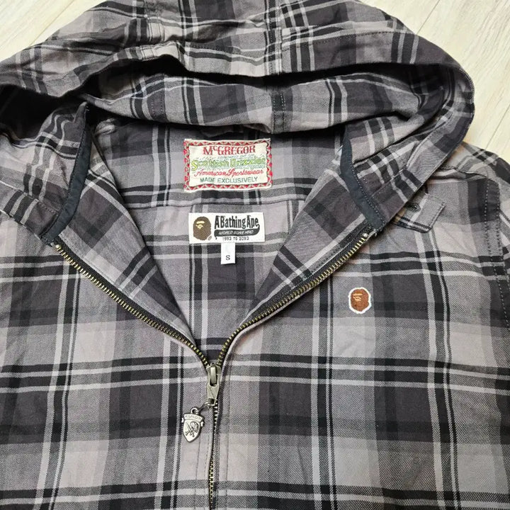 [BUNJANG] BAPE Love Generaiton Jacket / 베이프 러브제네레 자켓