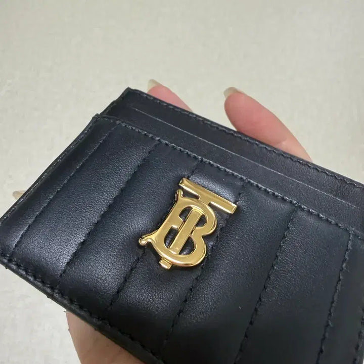[BUNJANG] Burberry TB Logo Card Wallet Black / 버버리 TB로고 카드지갑 블랙