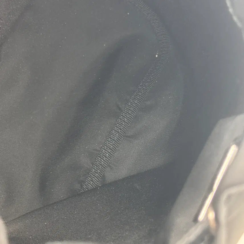 [BUNJANG] Prada Re-Nylon Pouch Bucket Bag / 프라다 리나일론 파우치 버킷백 1NA369