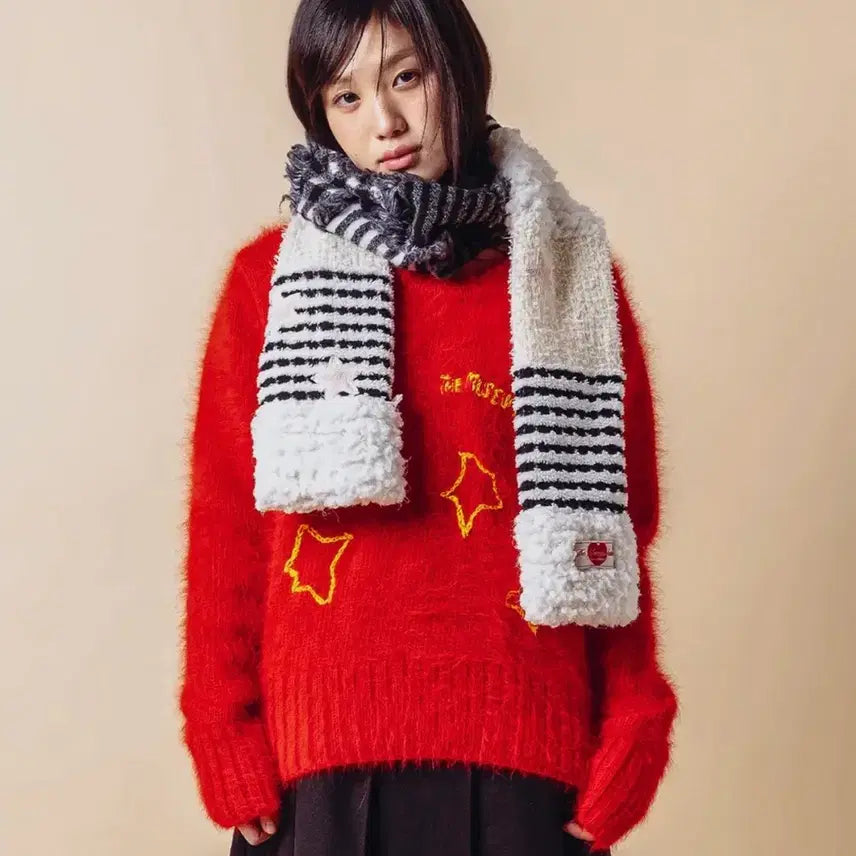 [BUNJANG] The Museum Visitor Patchwork Fur Muffler / [더뮤지엄비지터] 패치워크 퍼 머플러 판매합니다