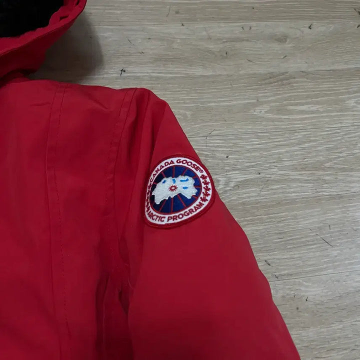 [BUNJANG] Canada Goose Kensington Long Down Parka Jacket [Red] S / 캐나다구스 여성 덕다운 켄싱턴 롱패딩 파카 점퍼 [레드] S/90